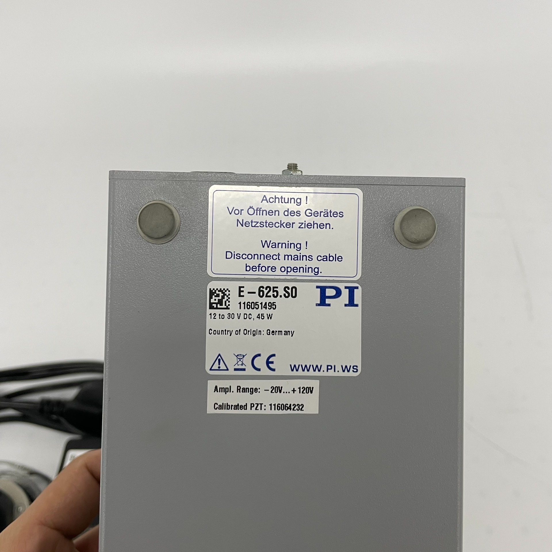PI E-625.S0 PZT SERVO CONTROLL-议价商品 - 图0