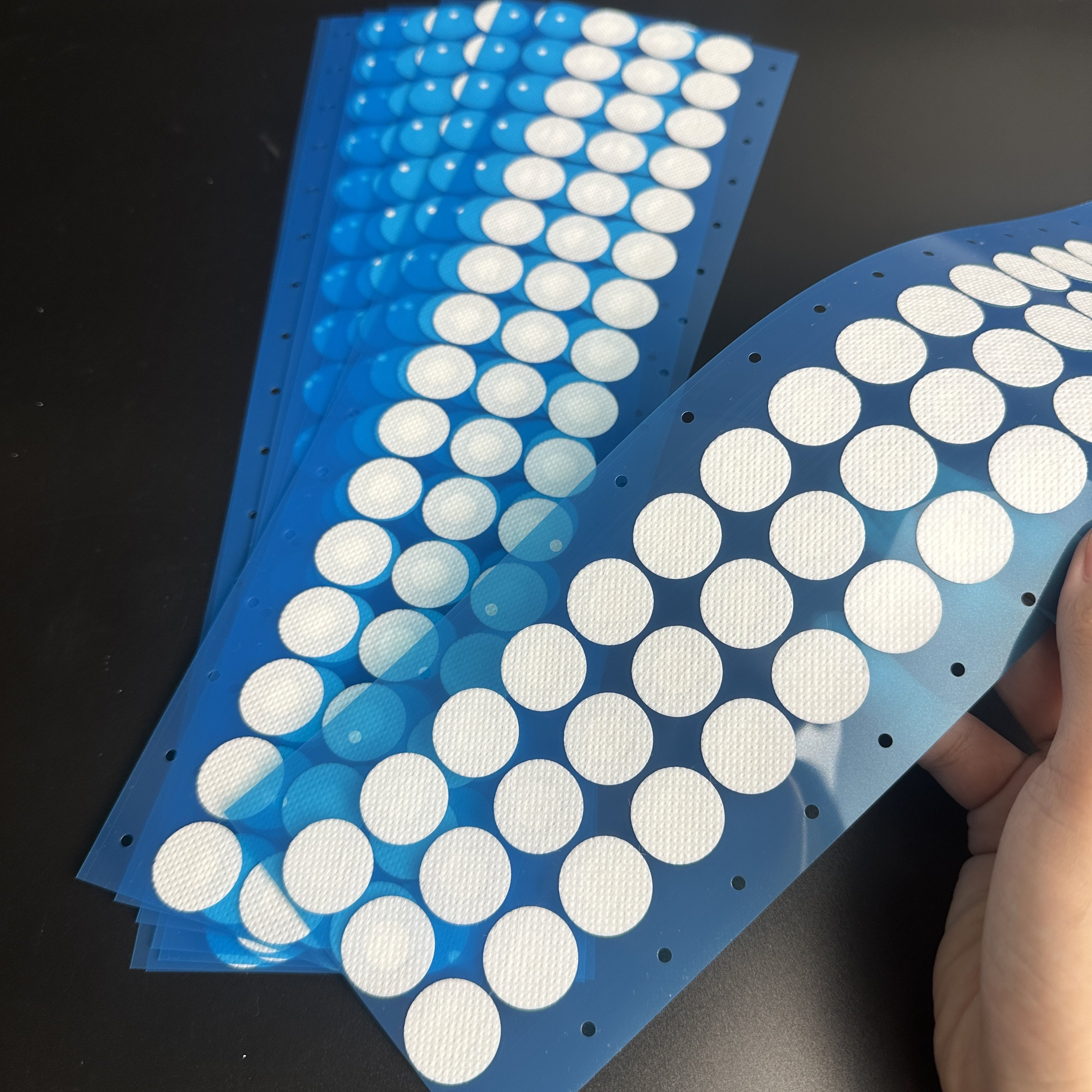 封口膜透气贴膜防水PTFE材质带背胶膜径2cm塑料组培瓶盖子隔菌膜,淘宝优惠券,粉丝福利购,淘宝优惠卷