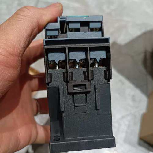 3RT2024-1AF00接触器电压110V，【议】,淘宝优惠券,粉丝福利购,淘宝优惠卷