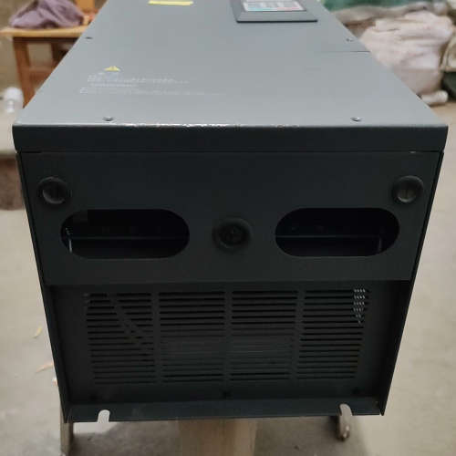 东菱DORNA变频器DLB1-0022T4G，22KW，三相[议] - 图3