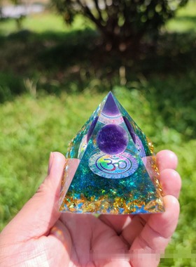 十二星座水晶球跨境碎石金字塔家居工艺品73个款式金字塔树脂摆件