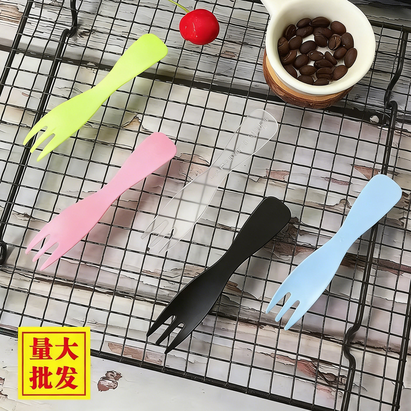 一次性甜品叉子单独包装生日蛋糕小叉子塑料叉水果叉波浪三齿叉