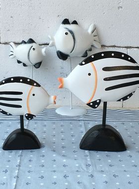 地中海风亲嘴鱼婚庆礼品桌面摆件