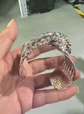 DESIWCEN德斯琛新款欧美蛇骨扭
