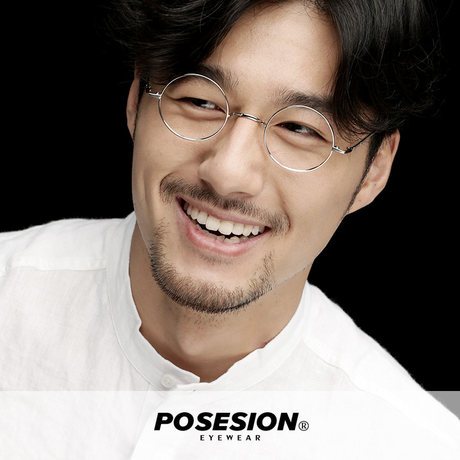 small round glasses men