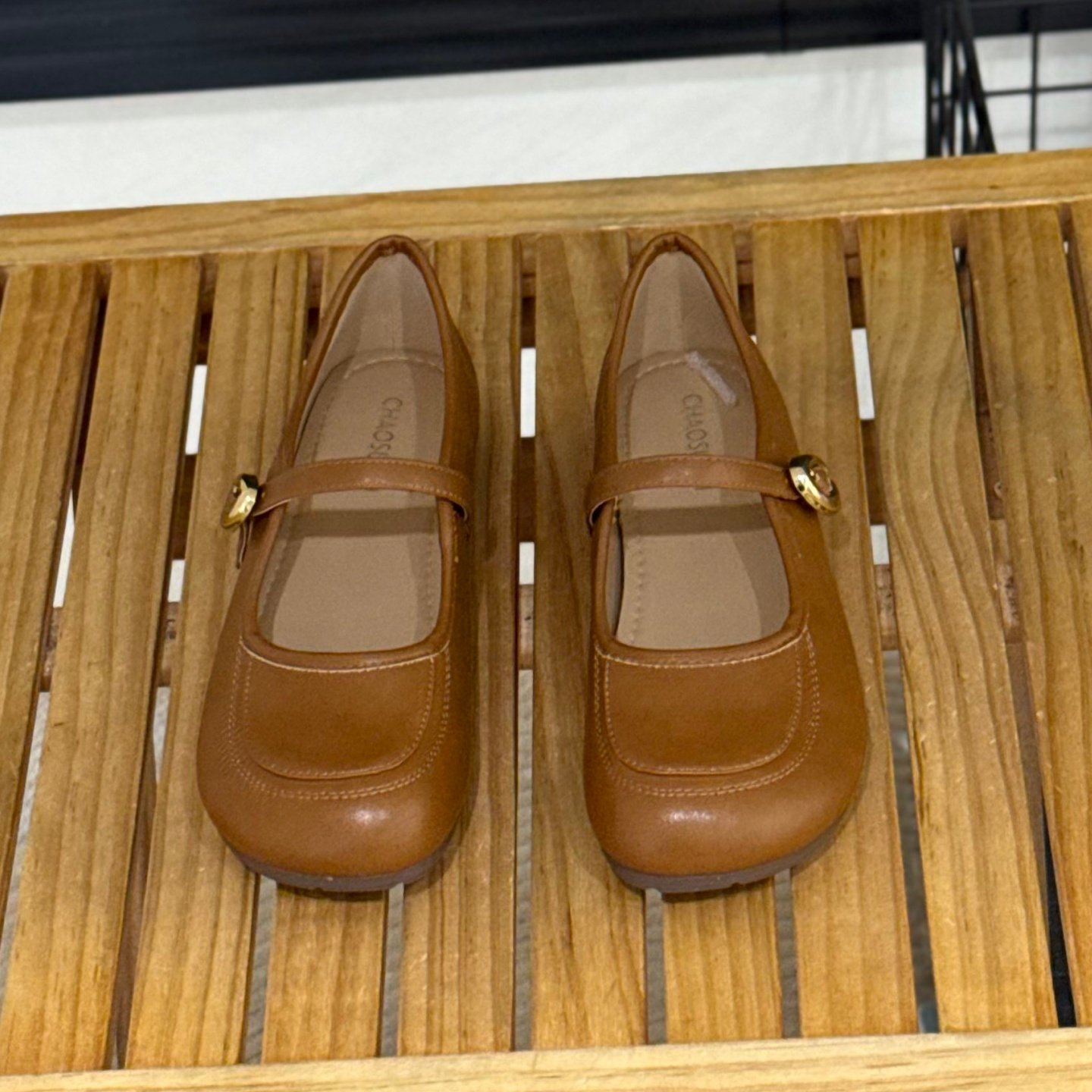 法式复古平底玛丽珍鞋女2025春季新款一字扣带浅口单鞋低跟小皮鞋,淘宝优惠券,粉丝福利购,淘宝优惠卷