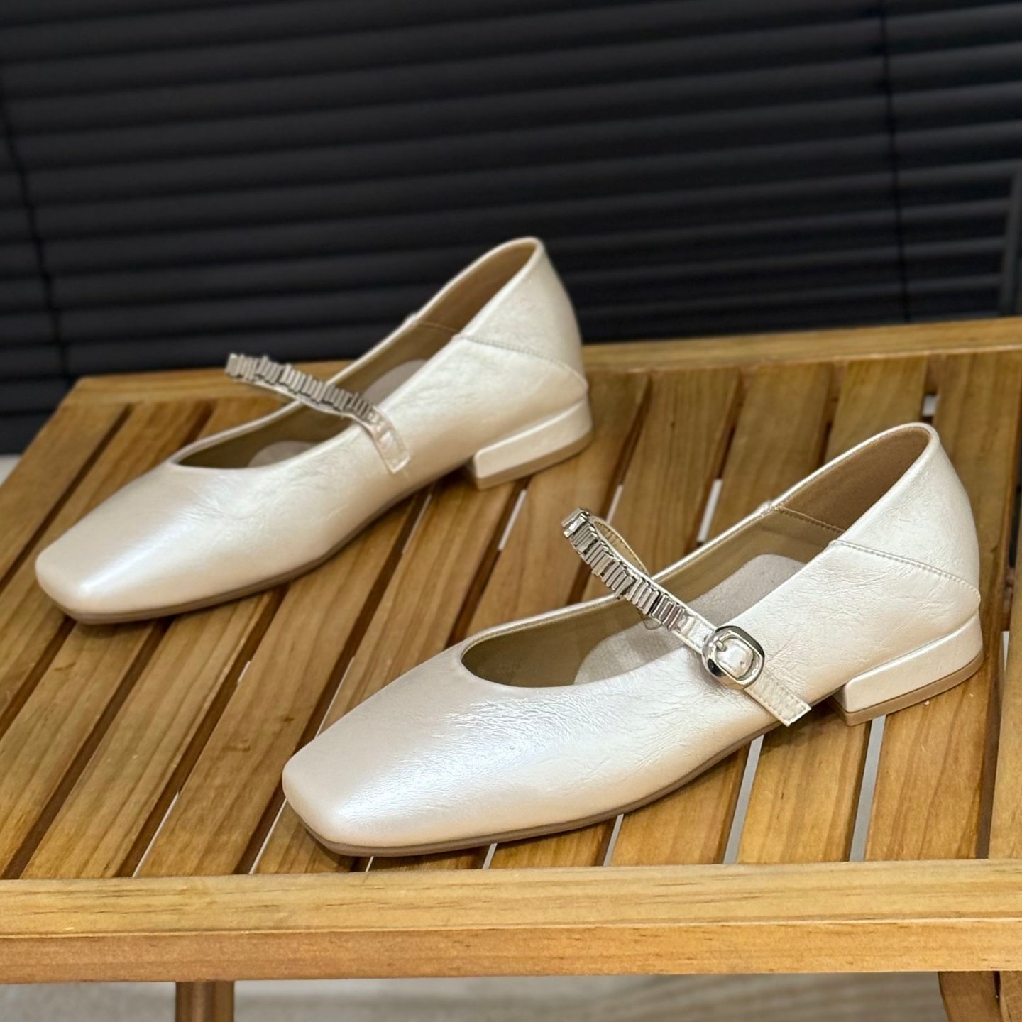 韩版一字带玛丽珍鞋女2026年春季新款平底方头小皮鞋百搭浅口单鞋,淘宝优惠券,粉丝福利购,淘宝优惠卷