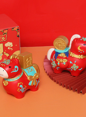 新款摆件马年吉祥物文创存钱罐礼盒马上有钱装饰公司年会新年礼品