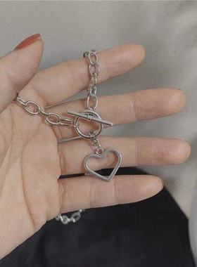 日韩ins原宿复古爱心吊坠项链欧