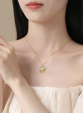 和田玉平安锁项链女纯银新中式国潮设计文艺复古长命锁铃铛锁骨链