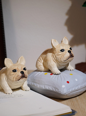 “枕头上的法斗”手工木雕小摆件卡通可爱狗狗工位桌面装饰品礼物