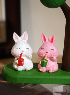 喝奶茶的小兔子|手工木雕小摆件