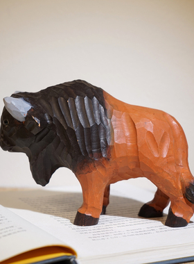 “牛气冲天 一路长虹”手工木雕小摆件野牛工位桌柜面创意装饰品