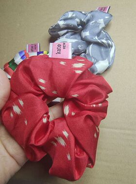 轻奢桑蚕丝多色大肠圈