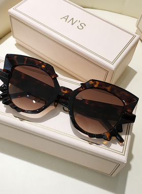 个性猫眼墨镜女搞怪夸张欧美风茶绿色海边网红防紫外线太阳镜显瘦