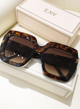 夸张大框白色墨镜女高级感ins