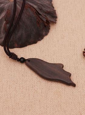 中国风简约禅意锦鲤檀木小鱼项链