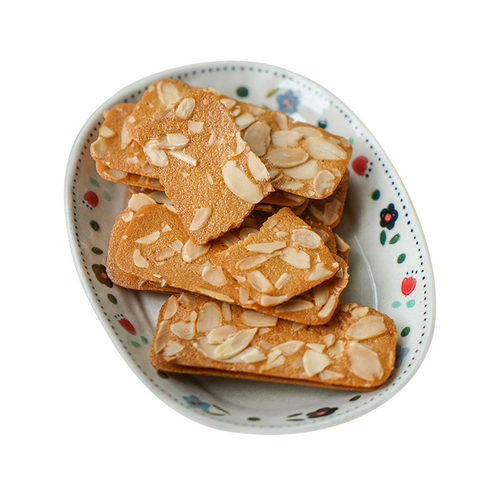 越嚼越香！椰子脆饼 扁桃仁脆片撒满坚果片 奇亚籽酥饼干 等一味 - 图3