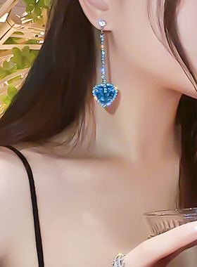 水晶爱心不对称个性水晶耳环