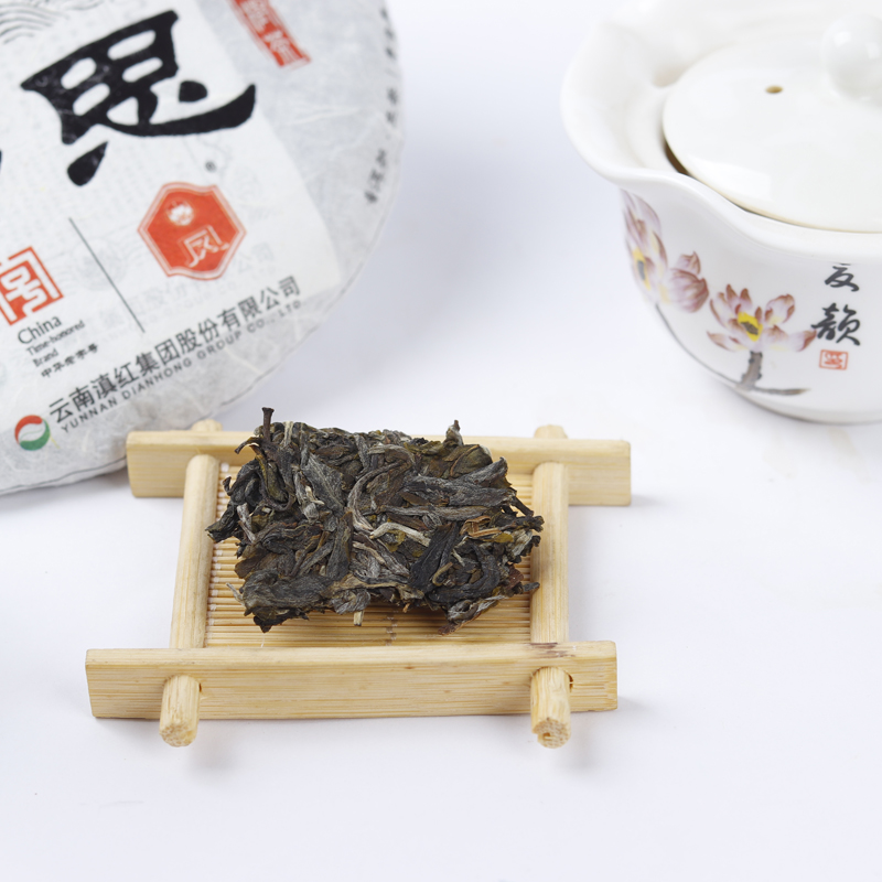 2018凤牌普洱茶卡思生茶云南百年乔木纯料古树茶凤庆春茶357g茶叶 - 图2