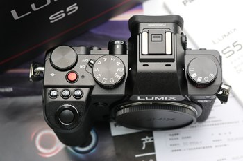 Panasonic/Panasonic DC-S5 full-frame mirrorless camera Panasonic GH5 GH5S S1H LX10