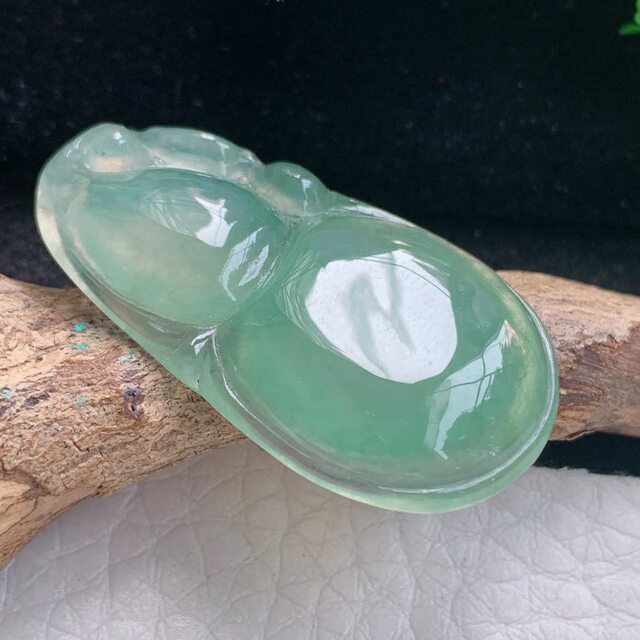 Gp real shot 36.3*19.5*5.2 jade A goods finely carved ice clear green gourd jade gourd jade pendant jade pendant