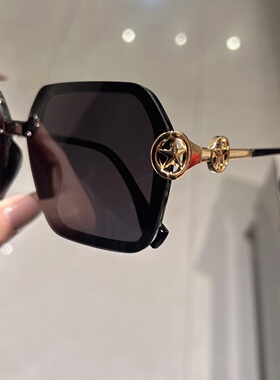 大框方圆脸墨镜女2026款高级显脸小防紫外线防晒偏光太阳眼镜开车