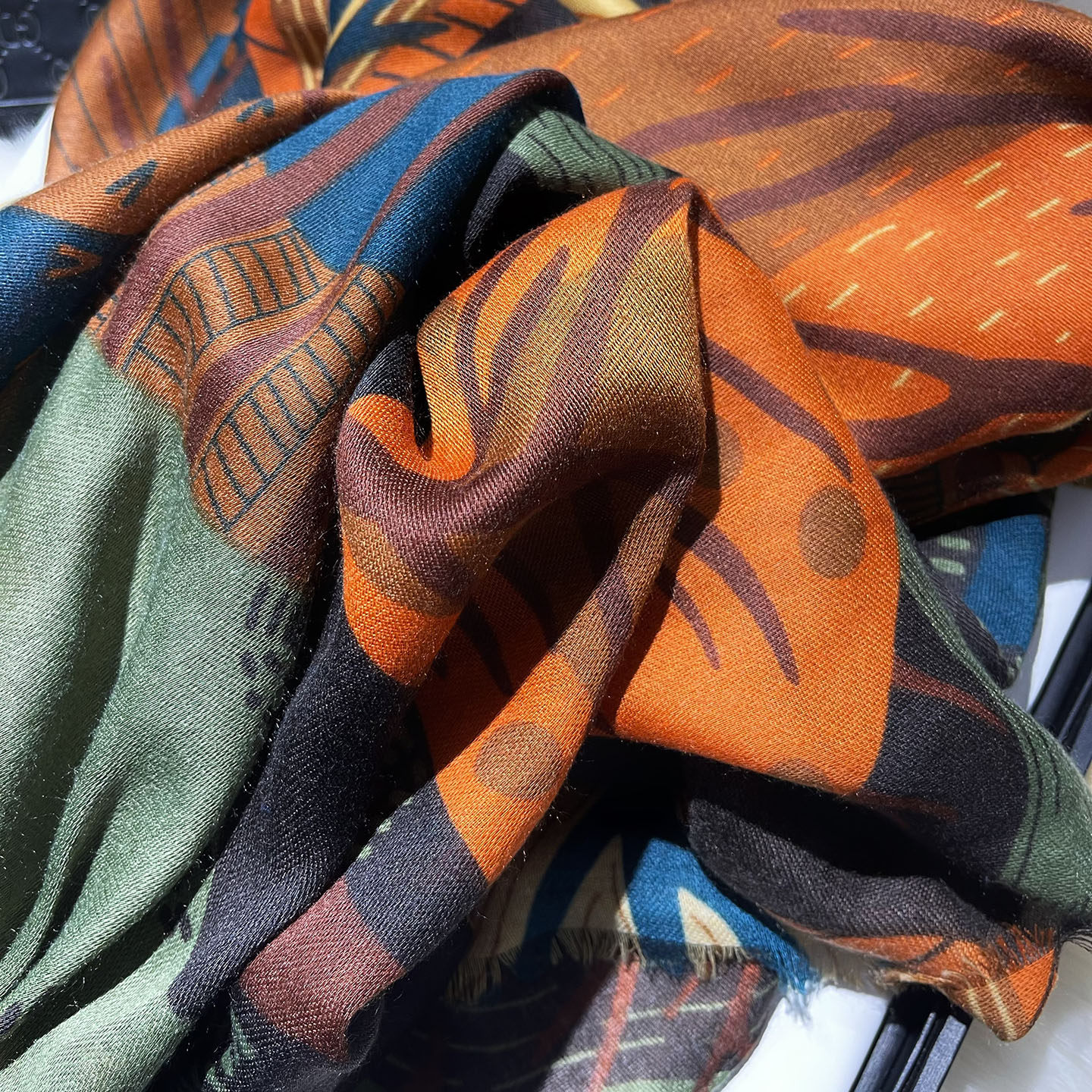 美拉德色棉麻围巾女士2025新款护颈春秋冬季保暖高级感围脖披肩,淘宝优惠券,粉丝福利购,淘宝优惠卷