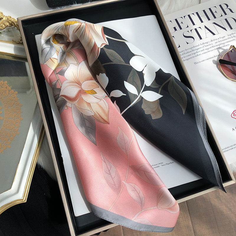 真丝丝巾小方巾女百搭粉黑拼色100%桑蚕丝围巾春秋洋气时尚小领巾,淘宝优惠券,粉丝福利购,淘宝优惠卷