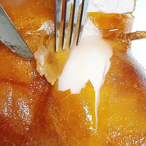 正宗荣昌烤乳猪脆皮五香舌尖美食卤乳猪黄金猪整只春节礼盒装 - 图2