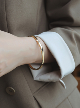 ZOXI钛钢不掉色素圈手镯高级感