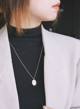 ZOXI不掉色简约白贝项链轻奢小众