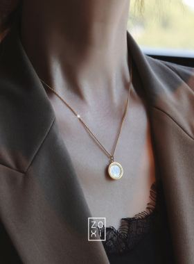ZOXI经典轻奢小众钛钢项链毛衣链