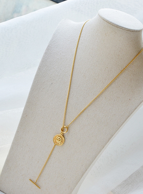 ZOXI轻奢小众设计简约金币毛衣链长款项链2025年新款女不掉色秋冬