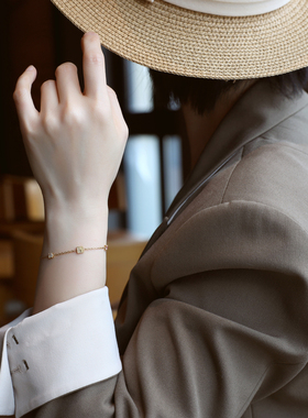 ZOXI不掉色幸运福牌手链轻奢小众