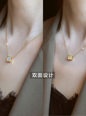 ZOXI2026年新款女款迷你双面白贝爱心项链磨砂高级感轻奢小众钛钢