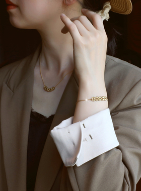 ZOXI不掉色磨砂钱币项链2025新款