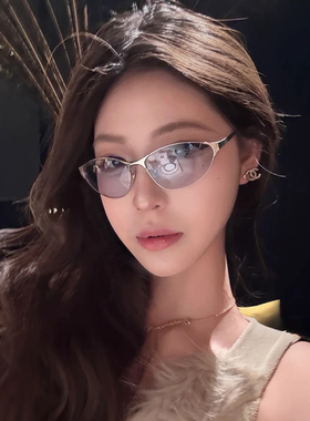 复古ins猫眼墨镜女高级感防紫外线防晒未来太阳镜拍照潮流街拍男