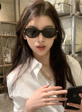 古力娜扎同款猫眼偏光墨镜女2025新款高品质TR90显瘦太阳镜紫外线