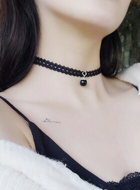 黑色颈带蕾丝四叶草项链首饰脖子饰品锁骨链女韩国热销颈链项圈女