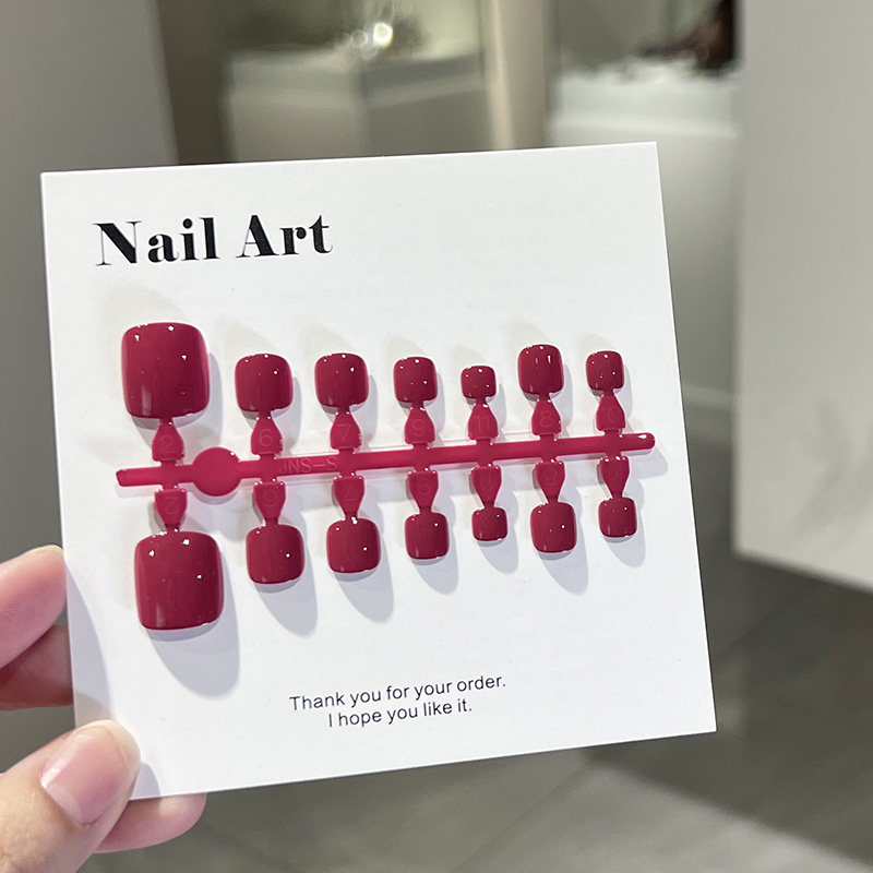 草莓熊红纯色脚指甲片简约美甲贴片脚趾指甲显白手工可拆卸穿戴甲,淘宝优惠券,粉丝福利购,淘宝优惠卷