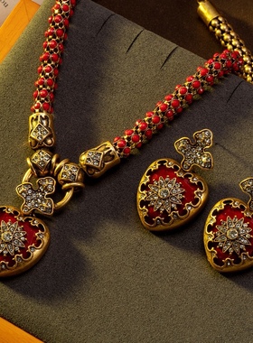 中古风复古宫廷风高级感复古镀真金项链爱心耳钉925银针