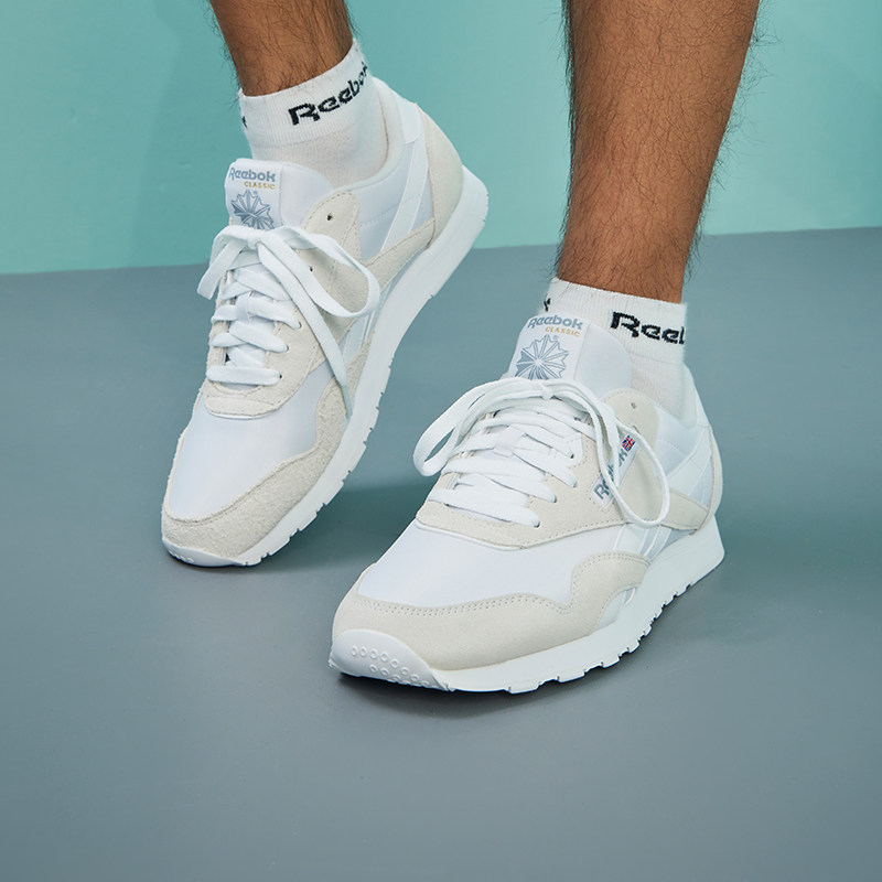  reebok板鞋/休闲鞋