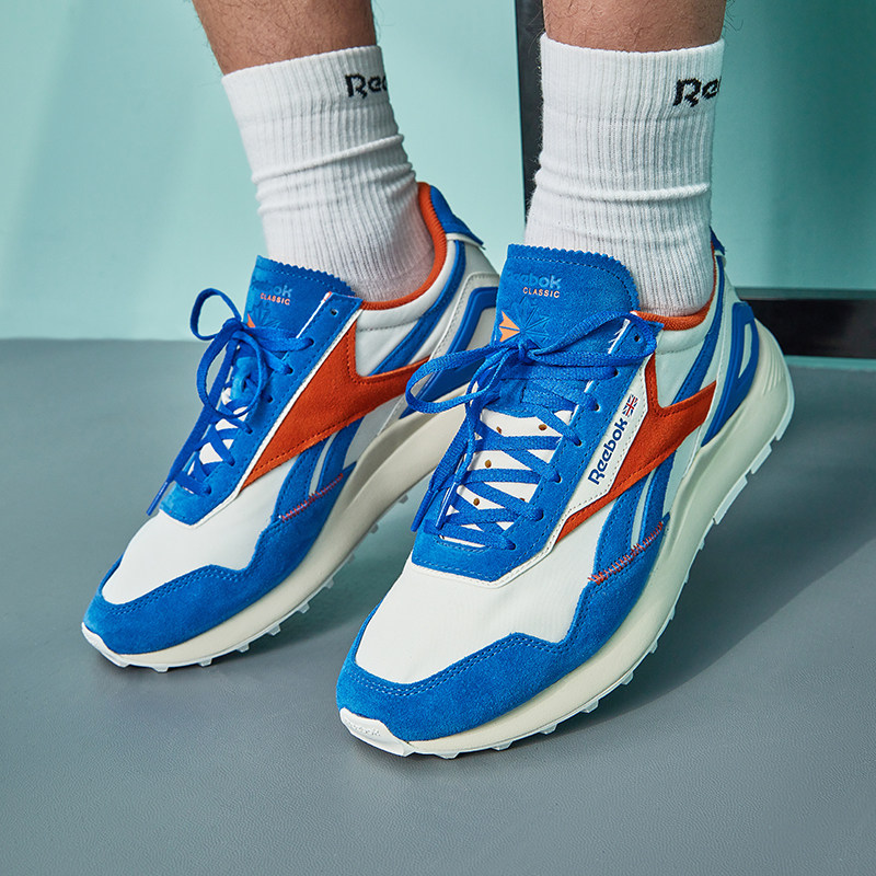  reebok板鞋/休闲鞋