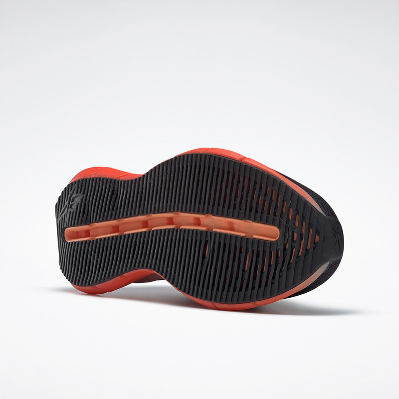  reebok跑步鞋