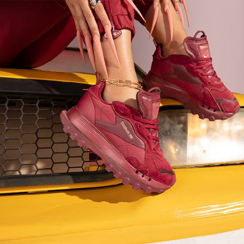 reebok官方2021 cardi b h00683 reebok板鞋/休闲鞋