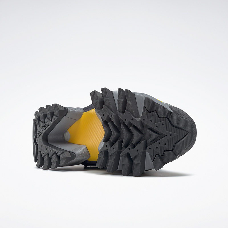  reebok板鞋/休闲鞋