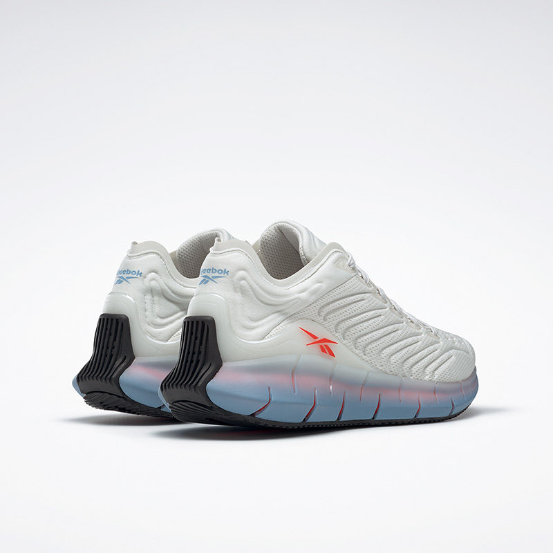  reebok跑步鞋