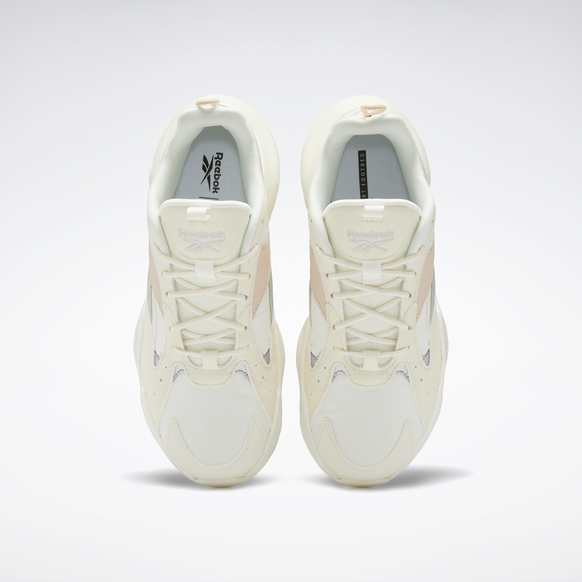  reebok板鞋/休闲鞋