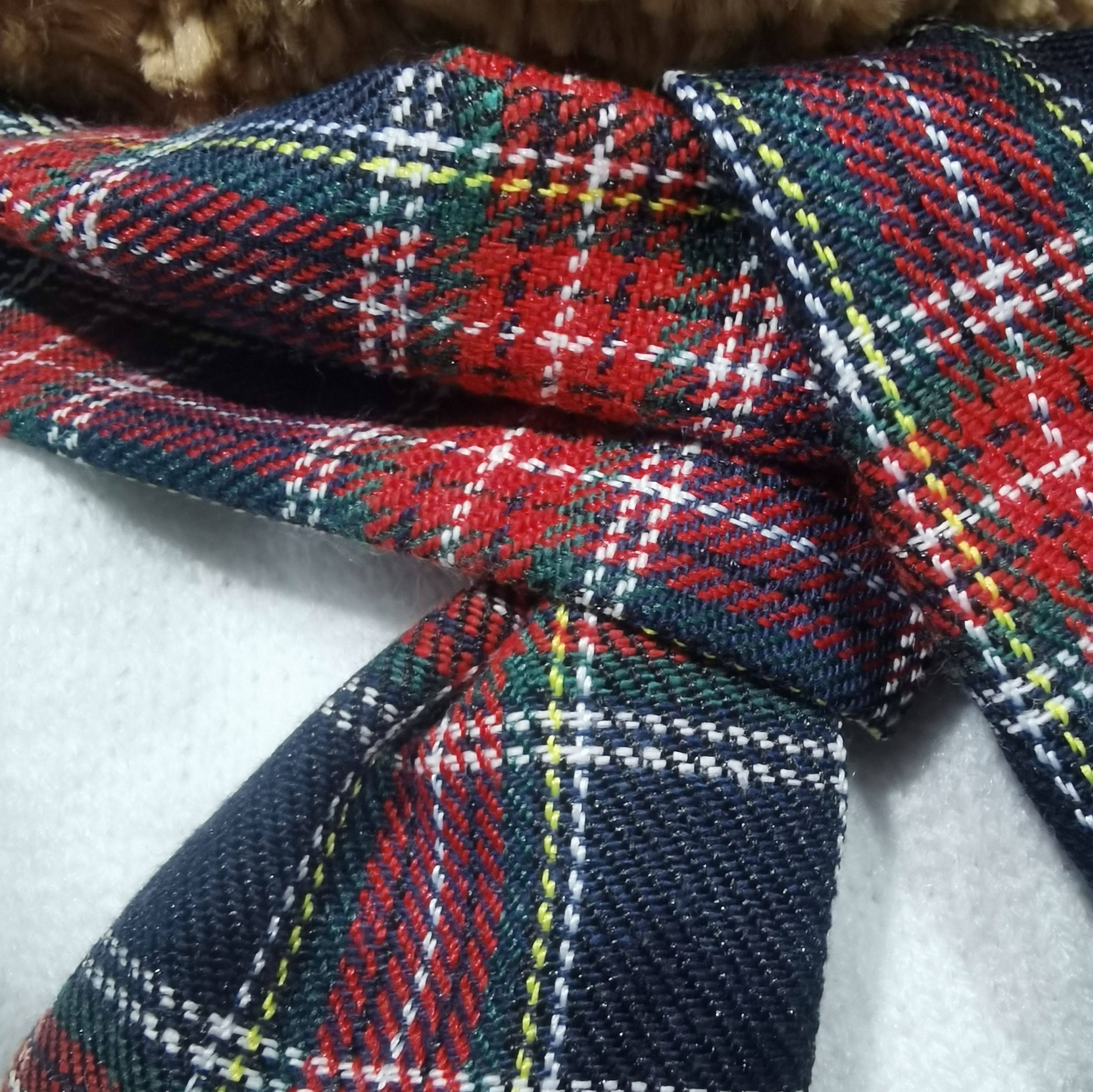 彩菲手作巴塞罗熊衣服新年围巾28cm36cm47cm玩偶格子围巾小熊娃衣,淘宝优惠券,粉丝福利购,淘宝优惠卷